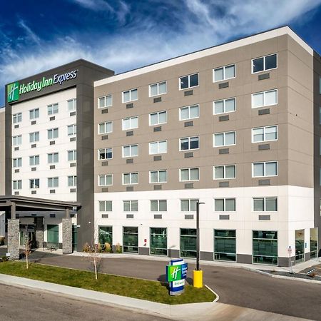 Holiday Inn Express & Suites - Brandon, An Ihg Hotel Екстериор снимка